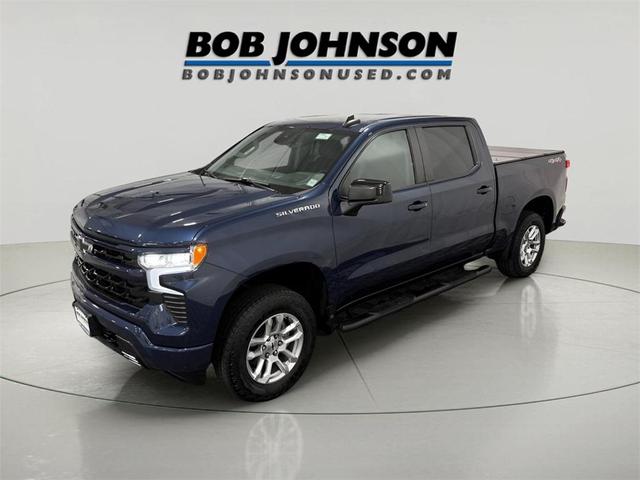 Photo of 2022 Northsky Blue Metallic Chevrolet Silverado 1500
