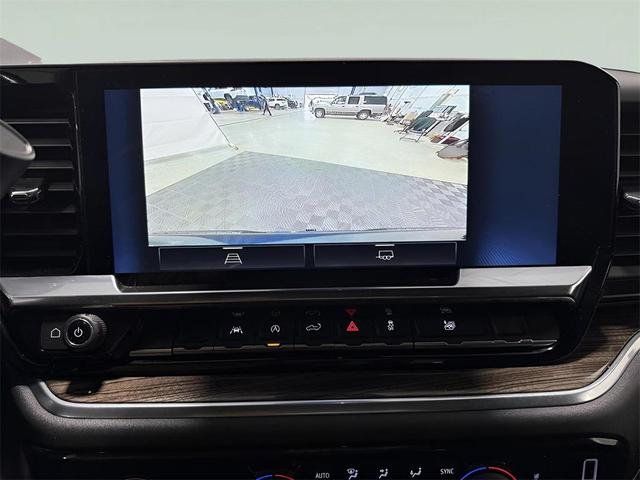 Photo of 2022 Northsky Blue Metallic Chevrolet Silverado 1500