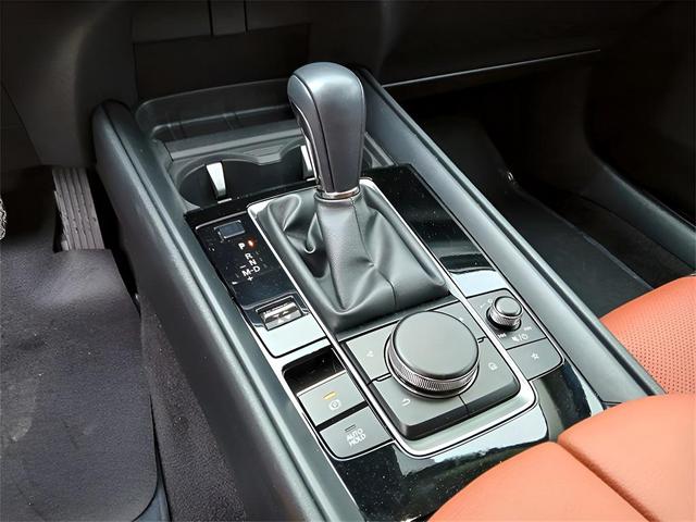 Photo of 2024 Zircon Sand Metallic Mazda CX-50