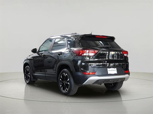Photo of 2022 Mosaic Black Metallic Chevrolet Trailblazer