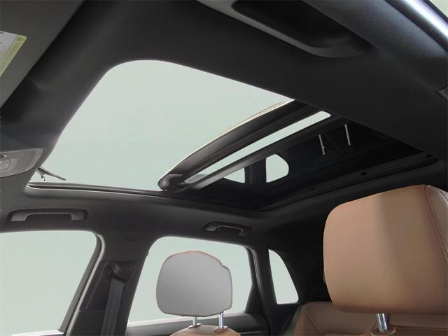 Photo of 2022 Mythos Black Metallic Audi Q3