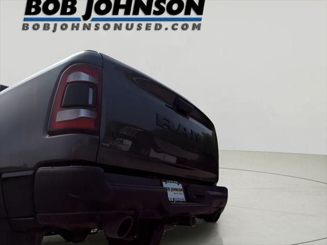 Photo of 2022 Granite Crystal Metallic Clearcoat RAM 1500