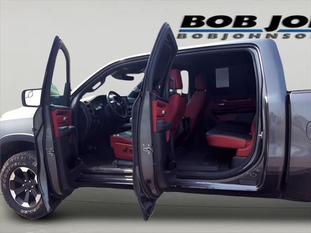 Photo of 2022 Granite Crystal Metallic Clearcoat RAM 1500