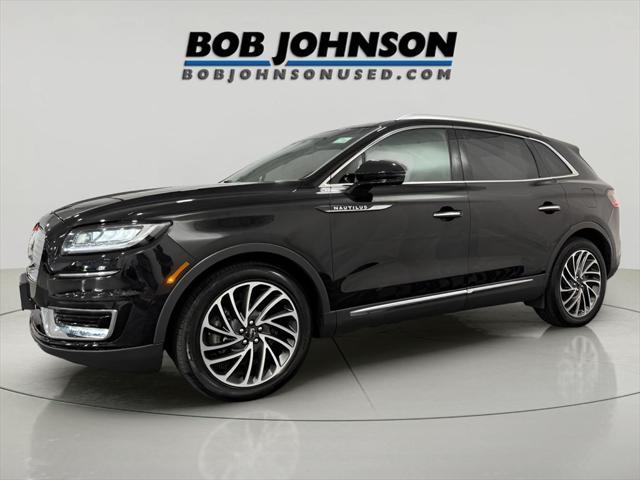 Photo of 2019 Infinite Black Metallic Lincoln Nautilus