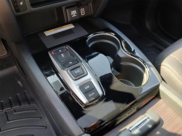 Photo of 2023 Crystal Black Pearl Honda Ridgeline