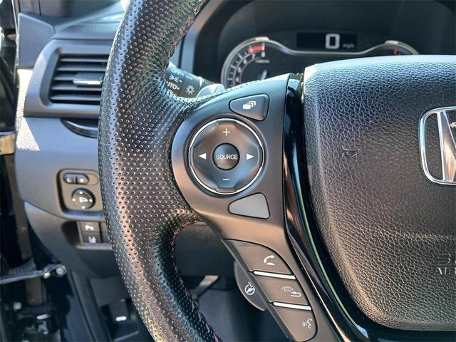 Photo of 2023 Crystal Black Pearl Honda Ridgeline