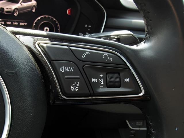 Photo of 2018 Silver Metallic Audi A5