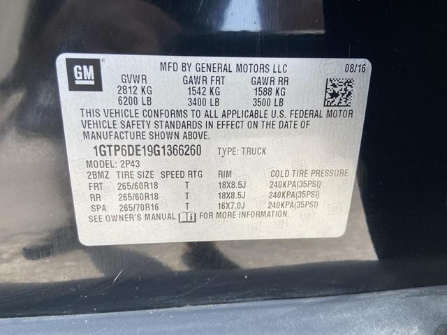 Photo of 2016 Onyx Black GMC Canyon