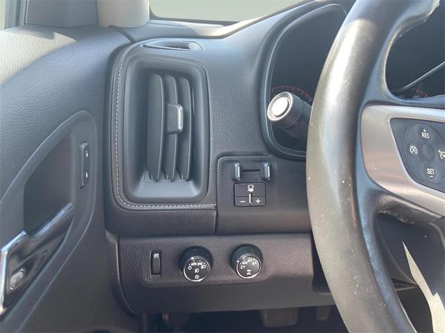 Photo of 2016 Onyx Black GMC Canyon