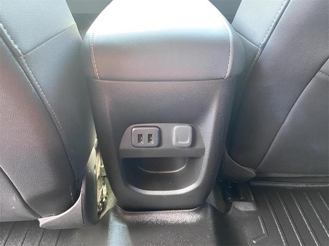 Photo of 2016 Onyx Black GMC Canyon