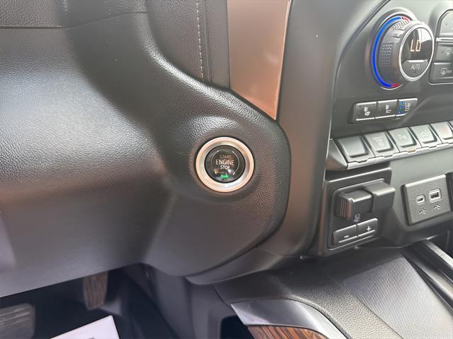 Photo of 2022 Greenstone Metallic Chevrolet Silverado 2500