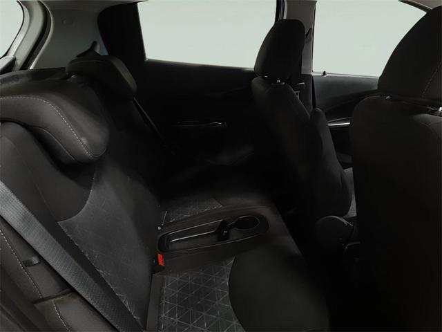Photo of 2019 Summit White Chevrolet Spark