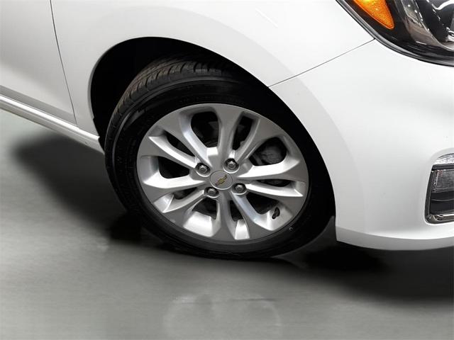 Photo of 2019 Summit White Chevrolet Spark