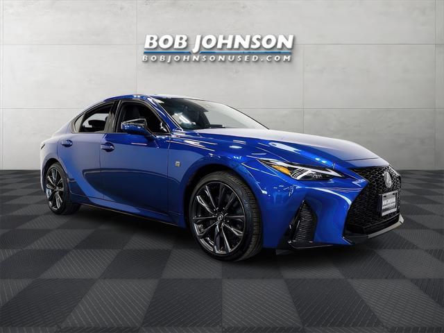 2024 Lexus Is 300