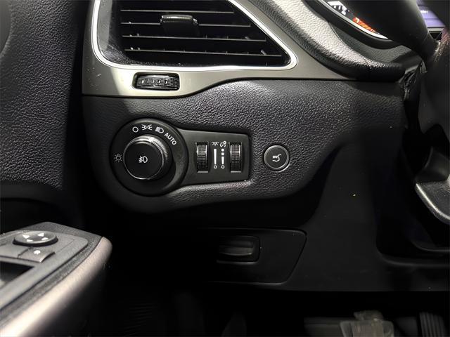 Photo of 2020 Billet Silver Metallic Clearcoat Jeep Cherokee