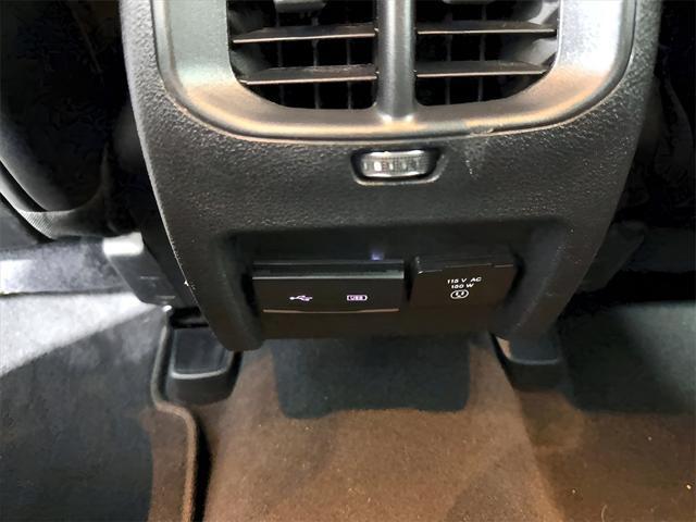 Photo of 2020 Billet Silver Metallic Clearcoat Jeep Cherokee