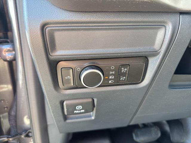 Photo of 2024 Carbonized Gray Metallic Ford F-150