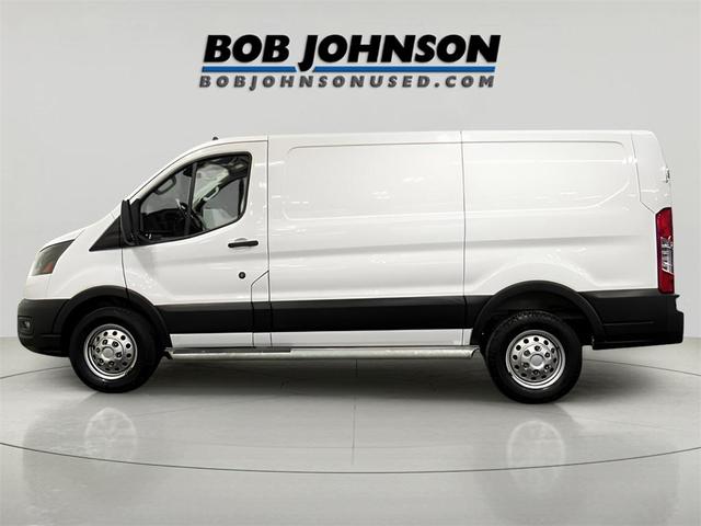 Photo of 2023 Oxford White Ford Transit-250