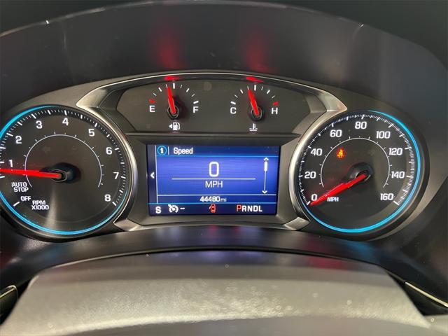 Photo of 2022 Iridescent Pearl Tricoat Chevrolet Equinox