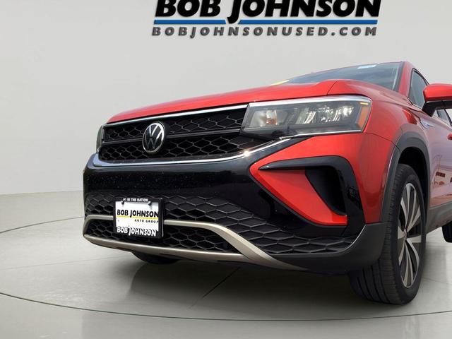 Photo of 2022 Red Metallic Volkswagen Taos