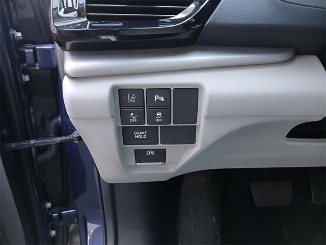 Photo of 2021 Fathom Blue Pearl Acura RDX