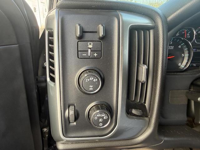 Photo of 2017 Black Chevrolet Silverado 2500