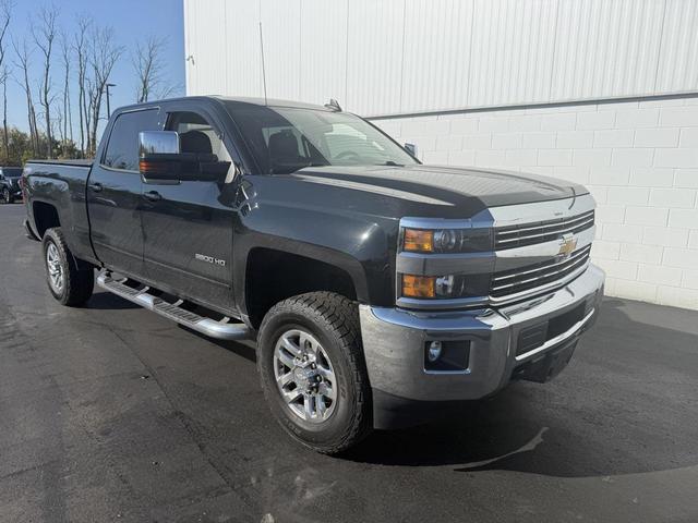 Photo of 2017 Black Chevrolet Silverado 2500