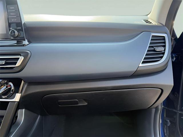 Photo of 2021 Dark Ocean Blue/White Roof Kia Seltos