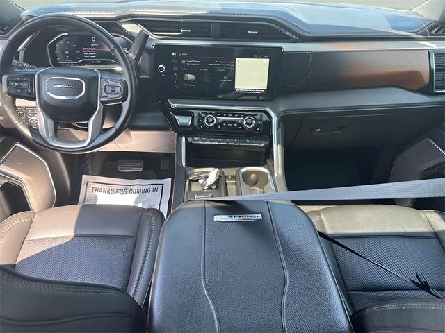 Photo of 2025 Summit White GMC Sierra 2500