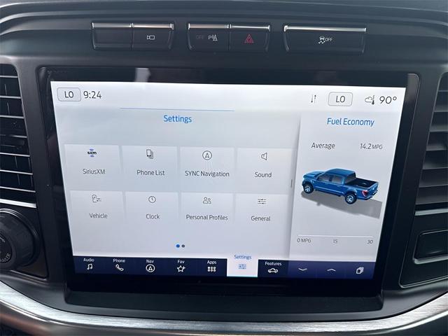 Photo of 2022 Space White Metallic Ford F-150