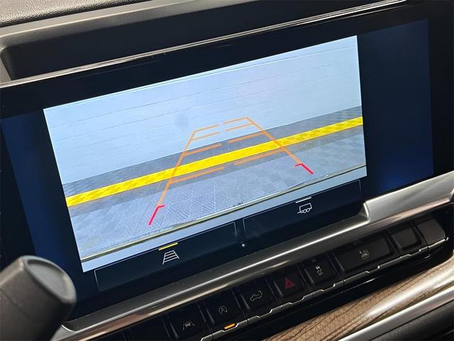 Photo of 2022 Black Chevrolet Silverado 1500