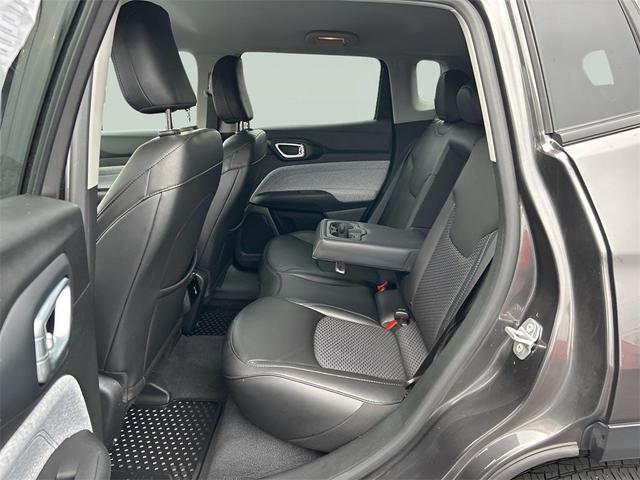 Photo of 2022 Granite Crystal Metallic Clearcoat Jeep Compass