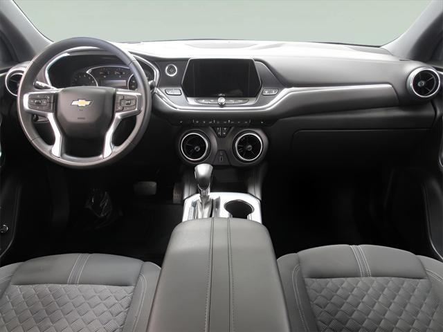 Photo of 2022 Blue Glow Metallic Chevrolet Blazer