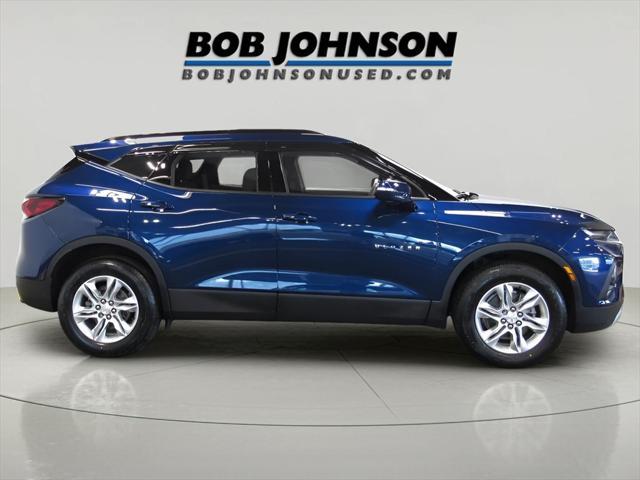 Photo of 2022 Blue Glow Metallic Chevrolet Blazer