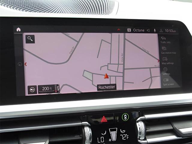 Photo of 2019 Jet Black BMW 330