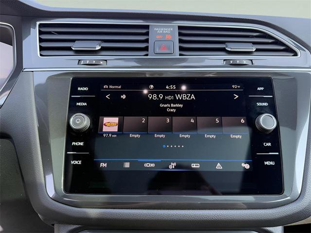 Photo of 2024 Deep Black Pearl Effect Volkswagen Tiguan