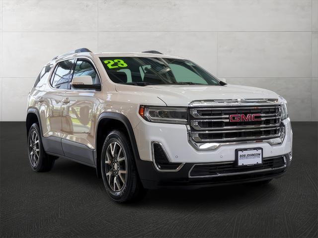 2023 GMC Acadia
