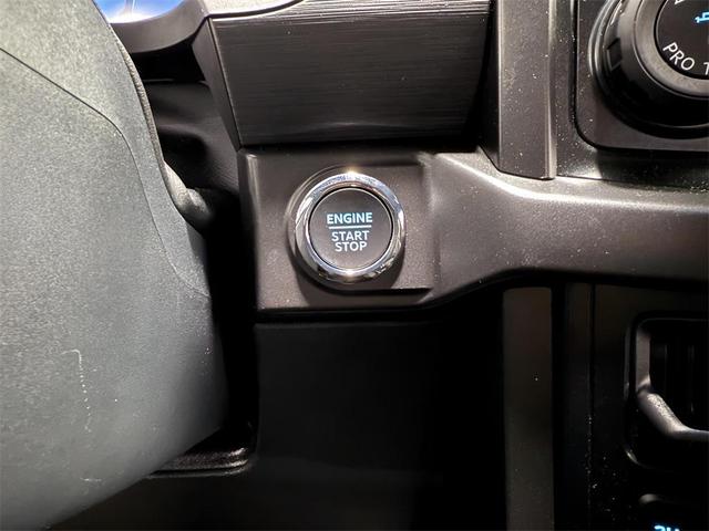 Photo of 2024 Avalanche Gray Ford F-150