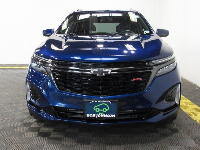 Photo of 2022 Blue Glow Metallic Chevrolet Equinox