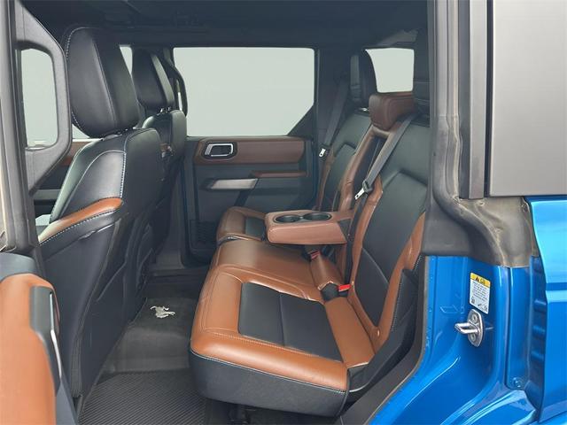Photo of 2023 Velocity Blue Metallic Ford Bronco
