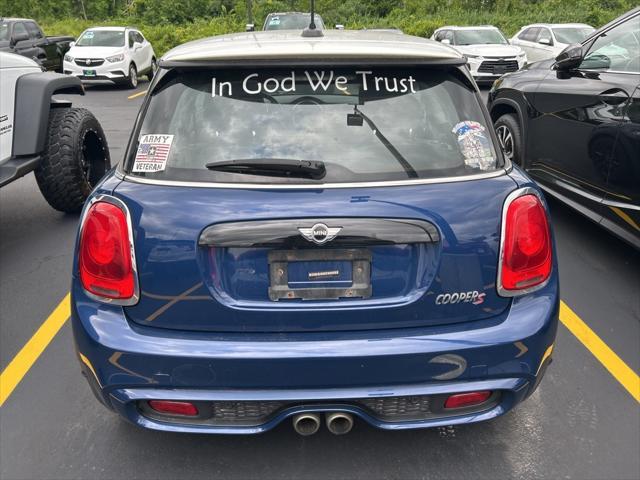 Photo of 2018 Deep Blue Metallic MINI Hardtop
