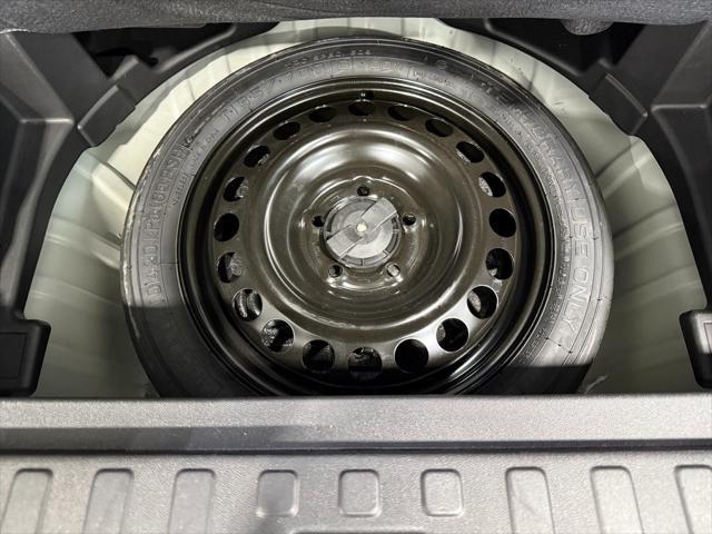 Photo of 2023 Summit White Chevrolet Equinox