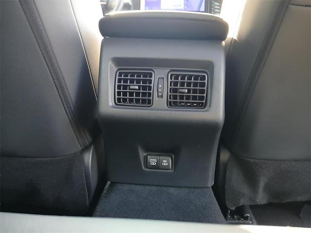 Photo of 2025 Midnight Black Metallic Toyota Camry