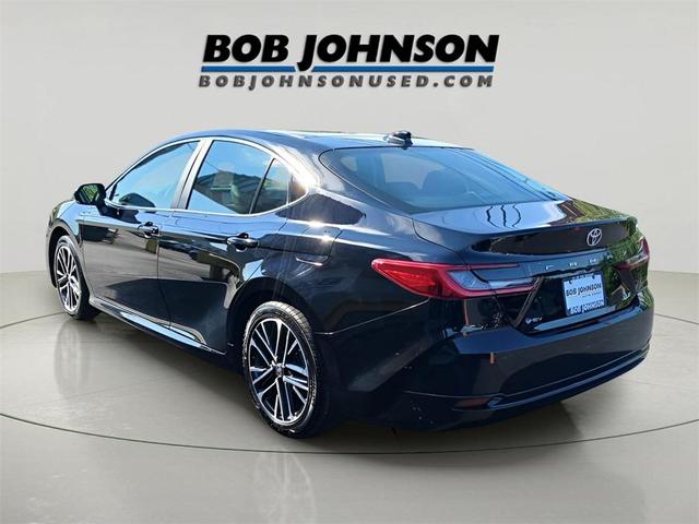 Photo of 2025 Midnight Black Metallic Toyota Camry