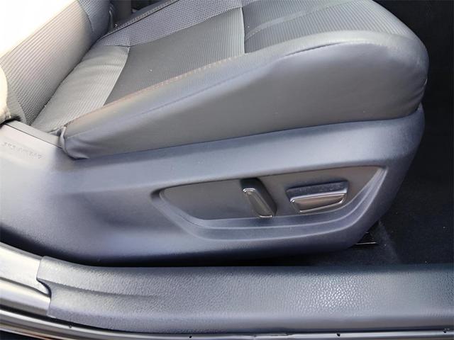 Photo of 2025 Midnight Black Metallic Toyota Camry
