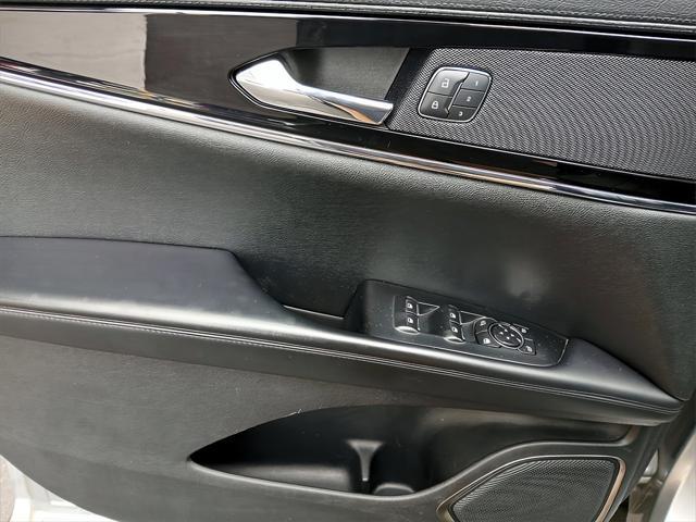 Photo of 2022 Silver Radiance Metallic Clearcoat Lincoln Nautilus