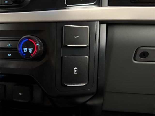 Photo of 2021 Oxford White Ford F-150