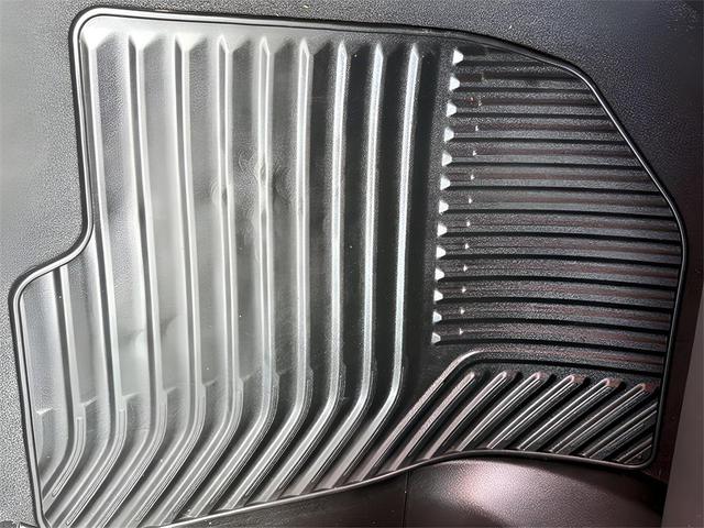 Photo of 2022 Red Hot Chevrolet Silverado 1500