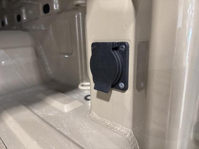 Photo of 2022 Sand Dune Metallic Chevrolet Silverado 1500