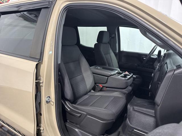 Photo of 2022 Sand Dune Metallic Chevrolet Silverado 1500